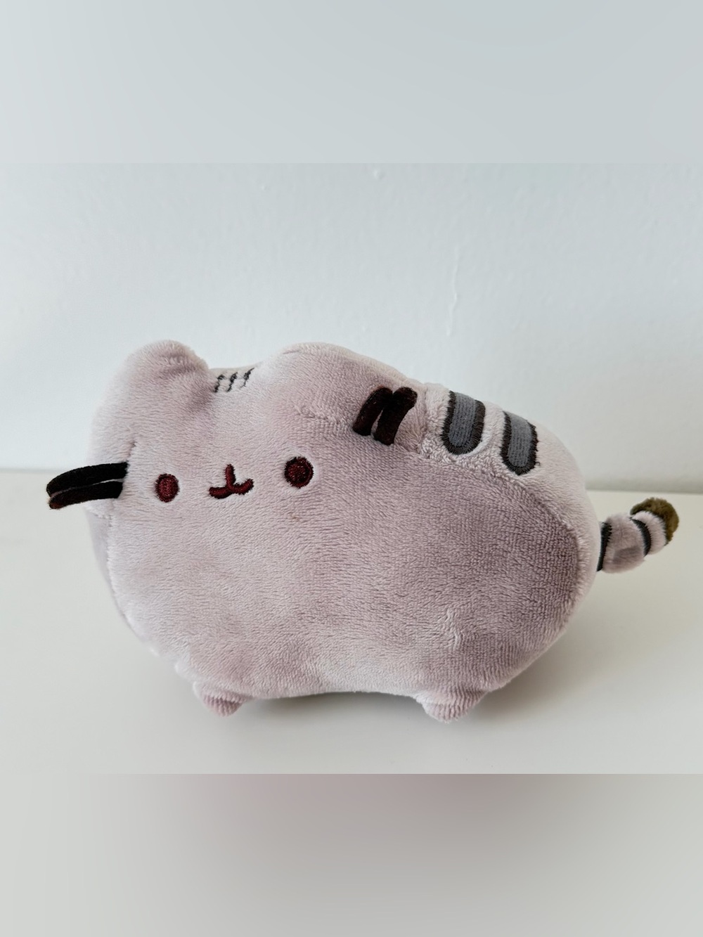 Pusheen Plush Cat 7" – Classic Gray Tabby